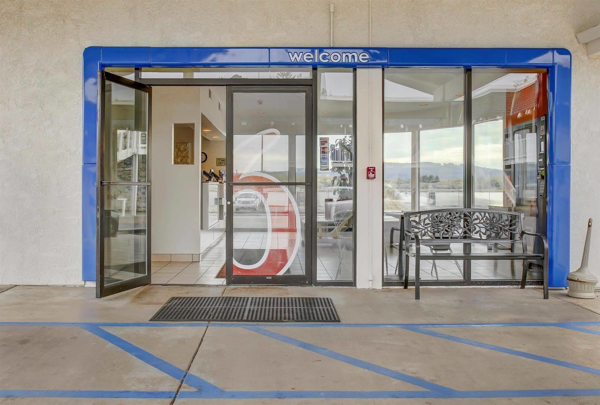 Motel 6-Coos Bay, Or 외부 사진