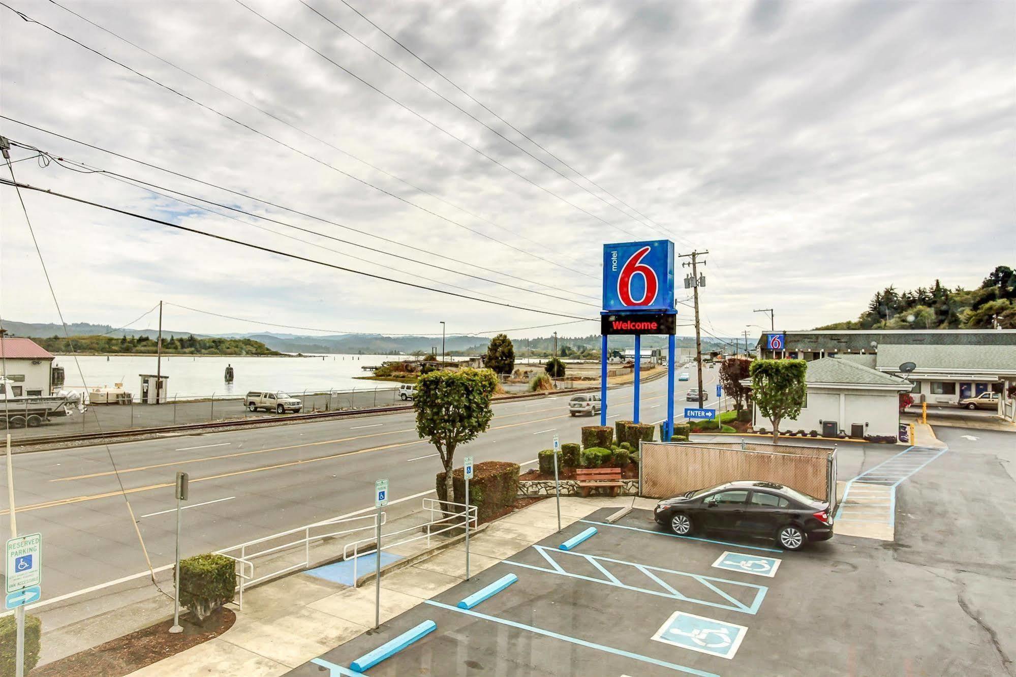 Motel 6-Coos Bay, Or 외부 사진